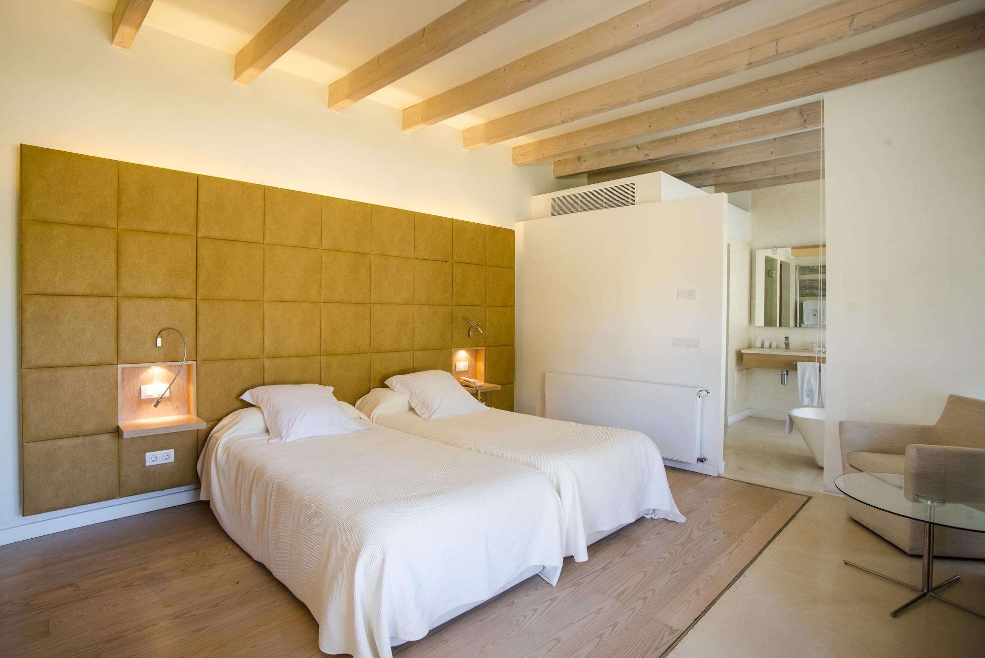 Hotel Ca'N Bonico Ses Salines  Exterior photo