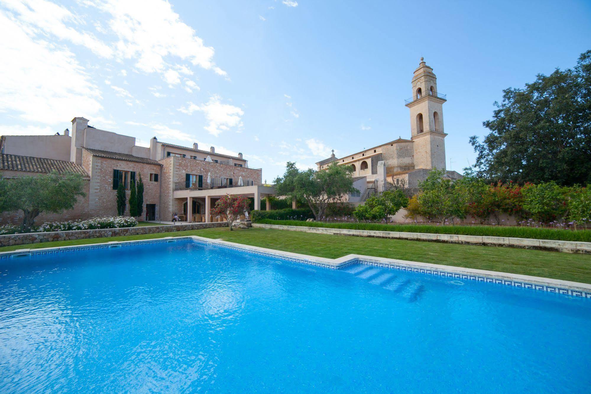 Hotel Ca'N Bonico Ses Salines  Exterior photo